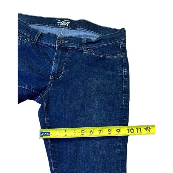 Old Navy flirt size 8 Blue mid rise Capri crop Denim stretchy - Picture 7 of 12